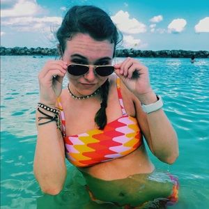 Meet your Posher, Lilly